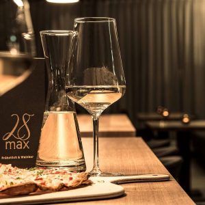 WEINBAR-GENUSS, LANDAU, HOTELBAR